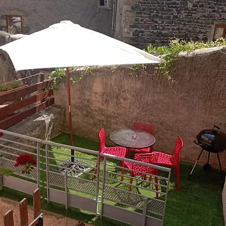 La Chacuniere Saint-Amant-Tallende