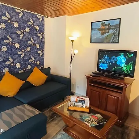 La Chacuniere Tatil Evi *